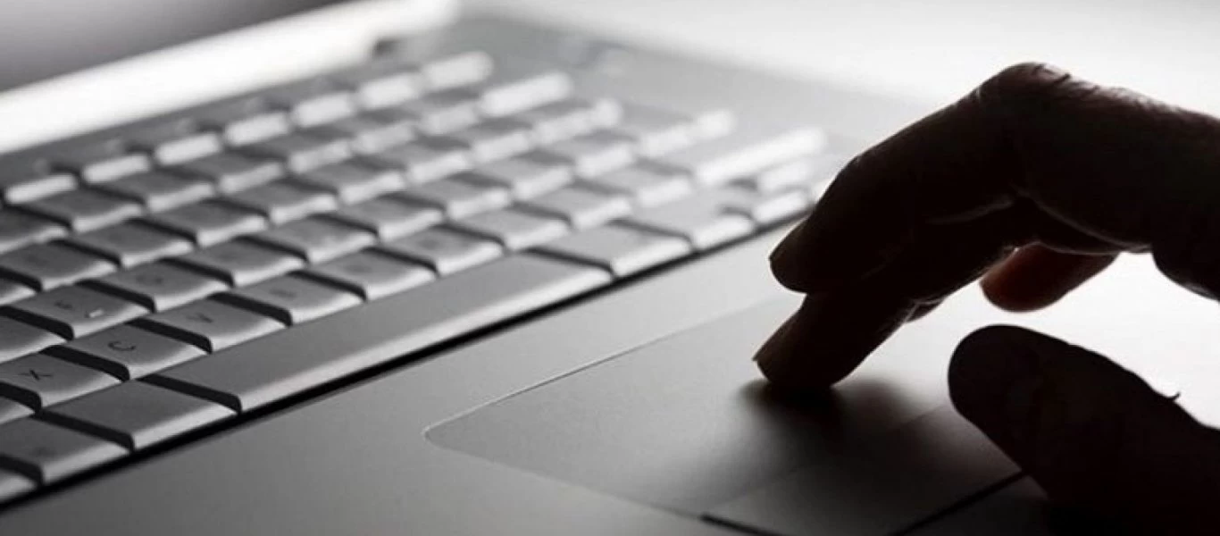 Κρήτη: Γυμναστής είχε στο κινητό του υλικό παιδικής πορνογραφίας - Τον κατήγγειλε μητέρα